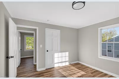 1307 Fairview Street, Greensboro, NC 27405 - Photo 6