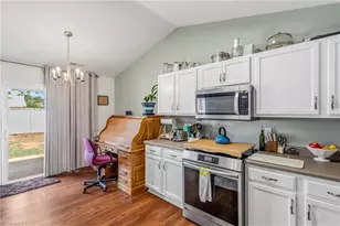 509 Collington Dr, Mebane, NC 27302 - Photo 12