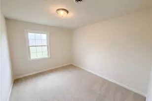 2440 Londonderry Rd, Kernersville, NC 27284 - Photo 12