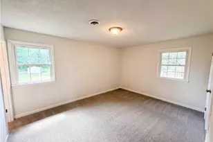 2440 Londonderry Rd, Kernersville, NC 27284 - Photo 14