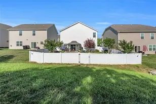 1069 Kerr St, Burlington, NC 27215 - Photo 36