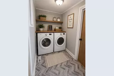 454 24th Street W, Winston-Salem, NC 27105 - Photo 8