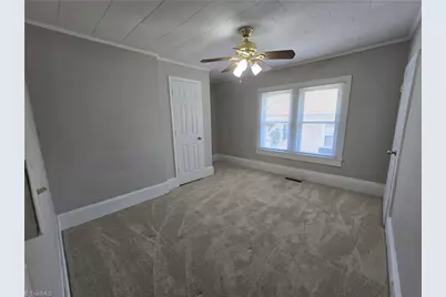 454 24th Street W, Winston-Salem, NC 27105 - Photo 12