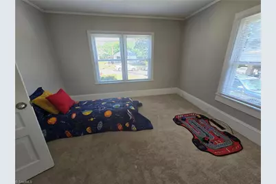 454 24th Street W, Winston-Salem, NC 27105 - Photo 16