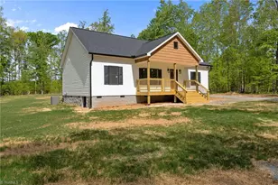 218 Fishermans Point Rd, Roxboro, NC 27574 - Photo 50