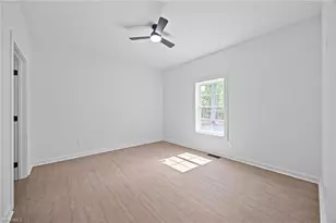 218 Fishermans Point Rd, Roxboro, NC 27574 - Photo 20