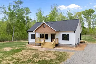 218 Fishermans Point Rd, Roxboro, NC 27574 - Photo 42