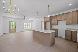 218 Fishermans Point Rd, Roxboro, NC 27574 - Photo 14