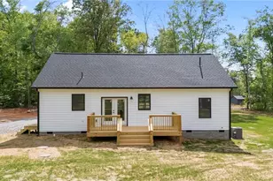 218 Fishermans Point Rd, Roxboro, NC 27574 - Photo 36