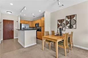 411 W Washington St, Greensboro, NC 27401 - Photo 10
