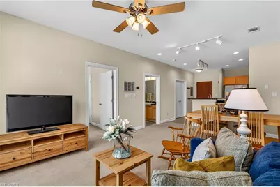 411 W Washington Street #106, Greensboro, NC 27401 - Photo 28