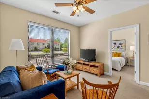 411 W Washington St, Greensboro, NC 27401 - Photo 14