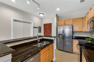 411 W Washington St, Greensboro, NC 27401 - Photo 22