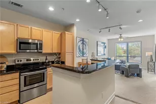 411 W Washington St, Greensboro, NC 27401 - Photo 8