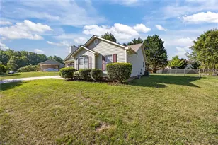 3922 Landover Dr, High Point, NC 27265 - Photo 6