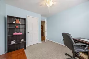 3922 Landover Dr, High Point, NC 27265 - Photo 26