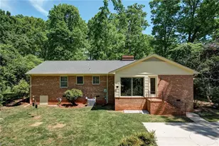 901 Country Club Dr, Reidsville, NC 27320 - Photo 6