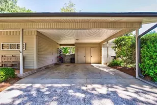 544 Woodvale Dr, Greensboro, NC 27410 - Photo 48