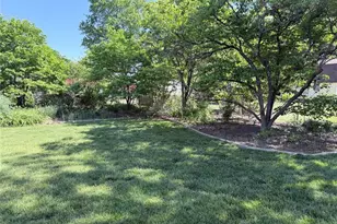 6110 Auburndale Dr, Greensboro, NC 27410 - Photo 6