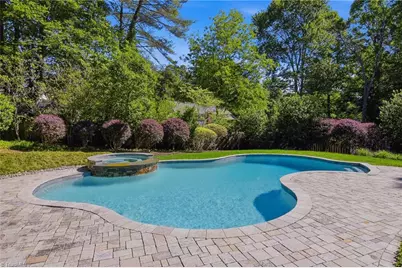 3105 Saint Regis Road, Greensboro, NC 27408 - Photo 28
