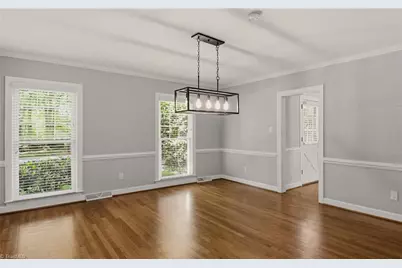 3105 Saint Regis Road, Greensboro, NC 27408 - Photo 6