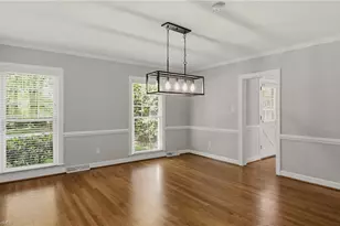 3105 St Regis Rd, Greensboro, NC 27408 - Photo 6
