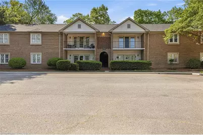 6 Fountain View Circle #H, Greensboro, NC 27405 - Photo 2