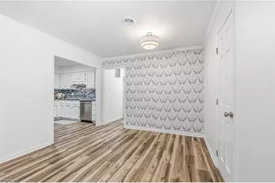 6 Fountain View Circle #H, Greensboro, NC 27405 - Photo 10