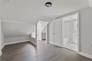 204 W Brower Ave, Liberty, NC 27298 - Photo 20