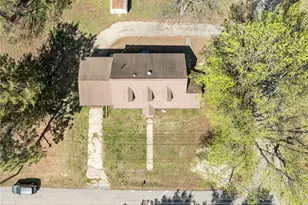 204 W Brower Ave, Liberty, NC 27298 - Photo 26