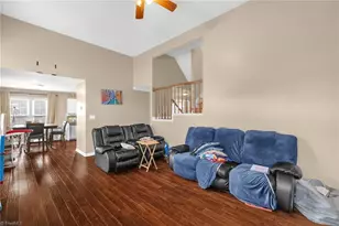 9 Compton Ct, Greensboro, NC 27407 - Photo 10