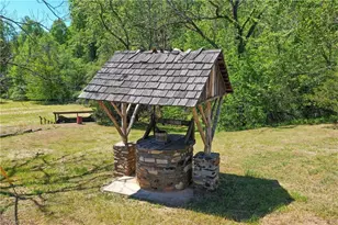 5174 Rockford Rd, Dobson, NC 27017 - Photo 22