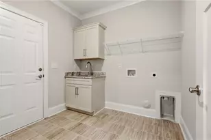 201 Indian Wells Cir, Lexington, NC 27295 - Photo 32