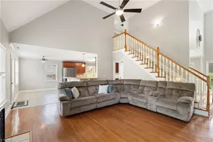 7084 Bridgewood Rd, Clemmons, NC 27012 - Photo 8