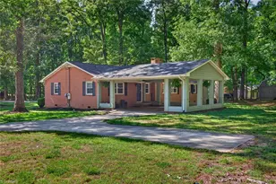 504 N Greenbriar St, Liberty, NC 27298 - Photo 2