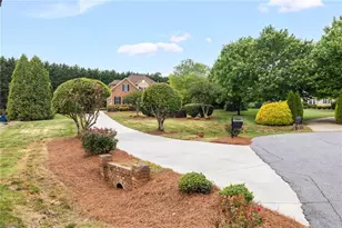 2511 Hillsdale Forest Ct, Summerfield, NC 27358 - Photo 44