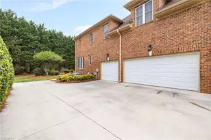 2511 Hillsdale Forest Ct, Summerfield, NC 27358 - Photo 36