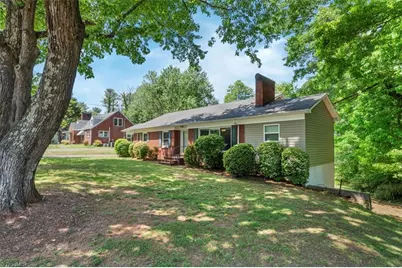 213 Old Westfield Road, Pilot Mountain, NC 27041 - Photo 4