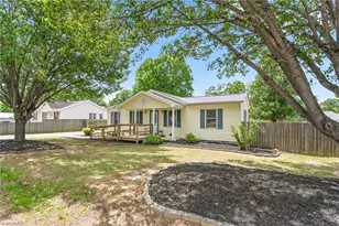 610 Larry Ave, Graham, NC 27253 - Photo 2