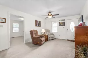 610 Larry Ave, Graham, NC 27253 - Photo 4
