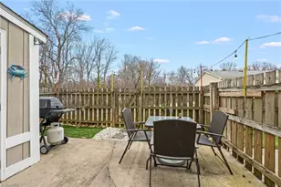 5737 Bramblegate Rd, Greensboro, NC 27409 - Photo 24