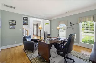 212 Oakmont Park Ct, Kernersville, NC 27284 - Photo 6