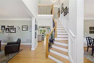 212 Oakmont Park Ct, Kernersville, NC 27284 - Photo 4