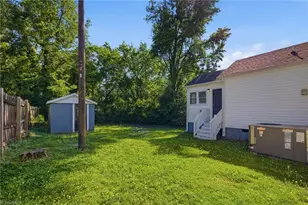 1532 Gorrell St, Greensboro, NC 27401 - Photo 24