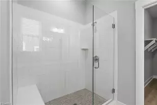 4009 Leven Dr, Greensboro, NC 27407 - Photo 20