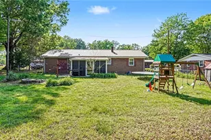 302 Huntington Park, Thomasville, NC 27360 - Photo 26