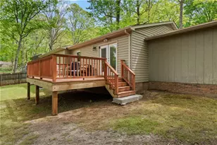 7166 Mantlewood Ln, Kernersville, NC 27284 - Photo 28