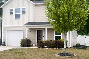 3829 Miller Dr, Greensboro, NC 27405 - Photo 10