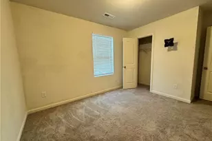 3829 Miller Dr, Greensboro, NC 27405 - Photo 10