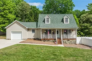 380 Shaw St, Randleman, NC 27317 - Photo 2